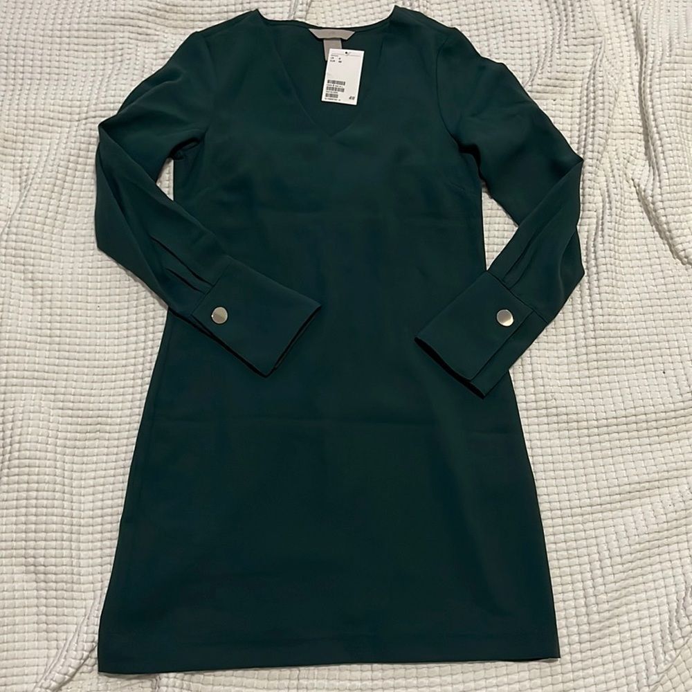 NWT- H&M- 0
